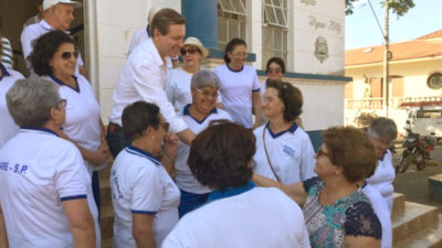 Prefeito Heliton do Valle recebe atletas de Itararé (SP) que embarcam para Jogos Regionais dos Idosos Prefeito Heliton do Valle recebe atletas de Itararé (SP) que embarcam para Jogos Regionais dos Idosos