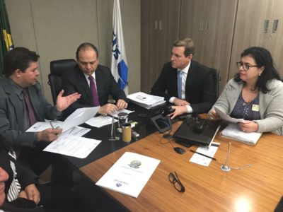 Em Brasília (DF), prefeito de Itararé (SP) se reúne com ministro da Saúde Em Brasília (DF), prefeito de Itararé (SP) se reúne com ministro da Saúde