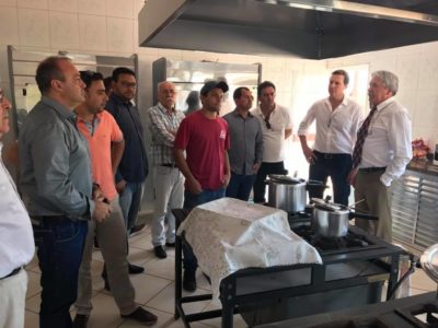 Prefeito de Itararé (SP) reativa convênio com Associação dos Renais Crônicos Prefeito de Itararé (SP) reativa convênio com Associação dos Renais Crônicos
