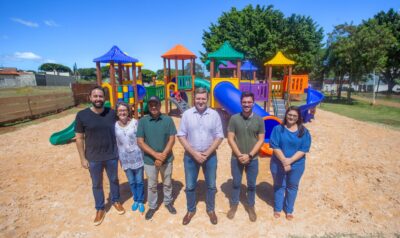 Prefeito de Itararé (SP) entrega seis novos playgrounds na zona urbana e rural